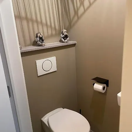 Apartment Te Huur In - Zonder Handdoeken En Lakens! *