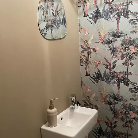 Apartment Te Huur In - Zonder Handdoeken En Lakens! Koksijde